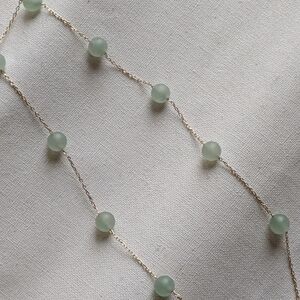 Elegant Gold and Chinese Jade Beaded Necklace